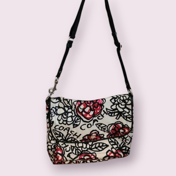 (NWT) Vintage COACH® Daisy Floral Graffiti Messenger Bag - Multicolor - Picture 3 of 16